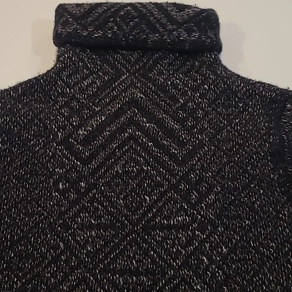 EUC VTG Ralph Lauren Blue Label Wool/Cashmere Blend Cozy Turtleneck Sweater
